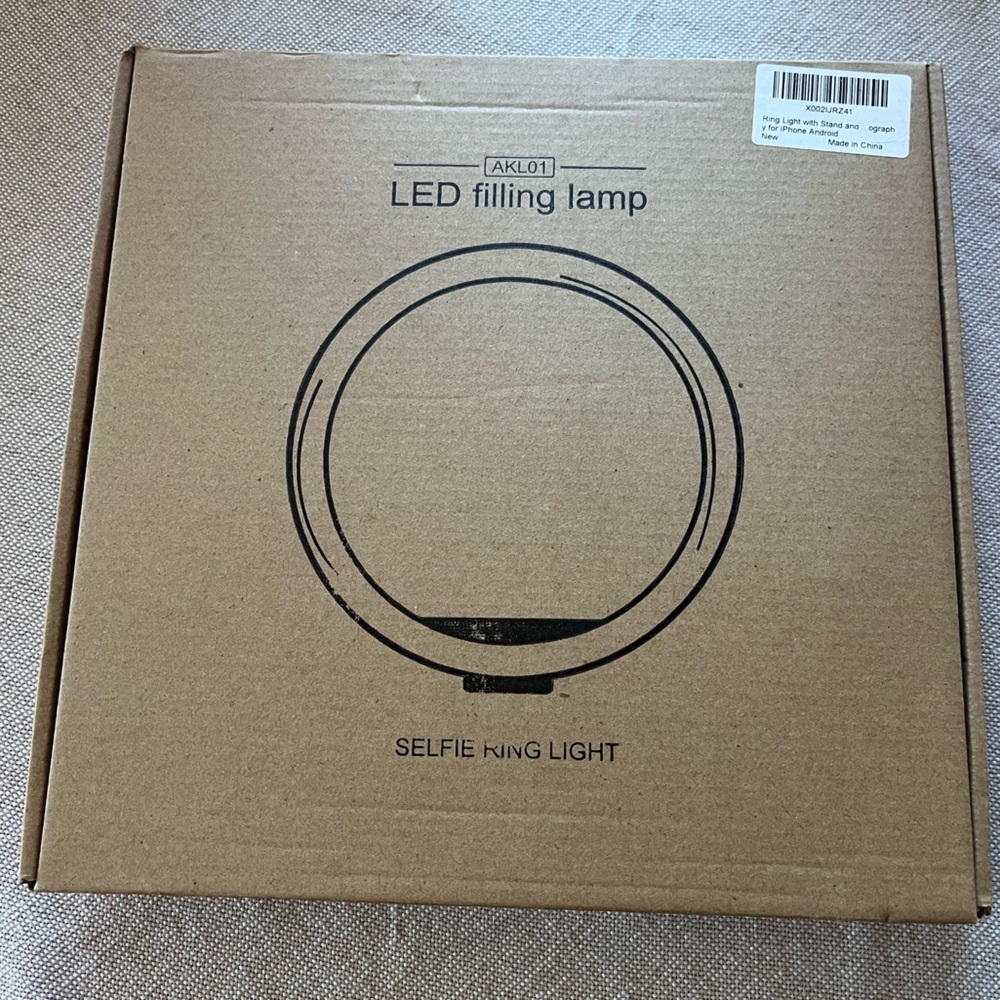 NWT Selfie ring light new in box